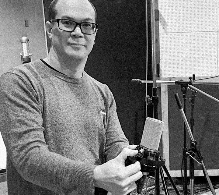 PolarDesigner: Adrian Hall puts it to work on drums and strings.